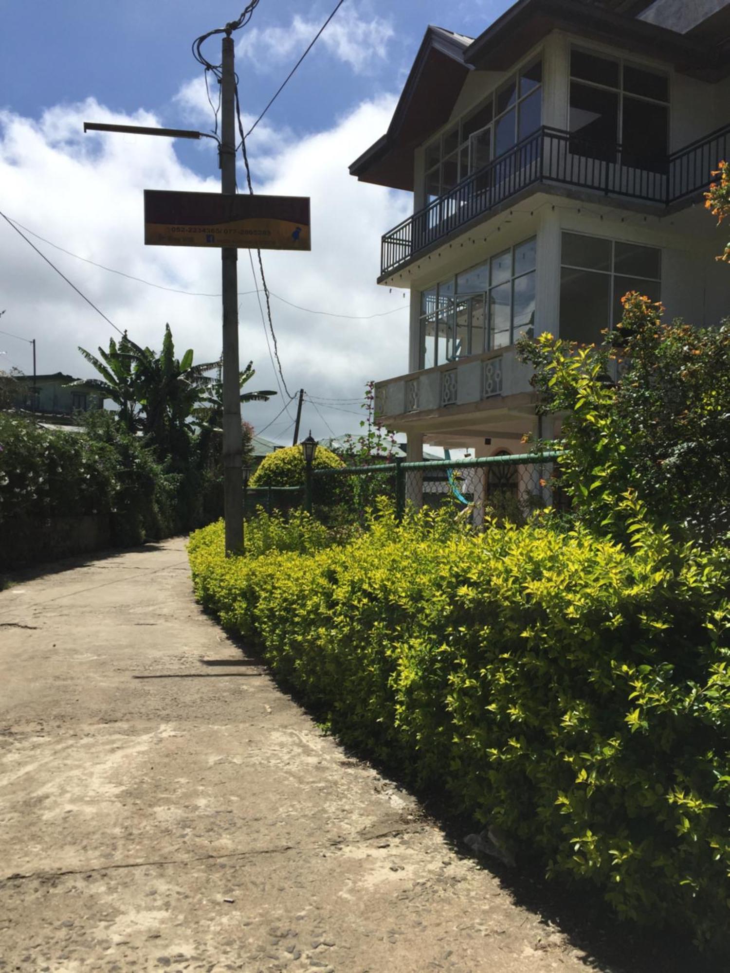 Suriya Guest Hotel Nuwara Eliya Exterior photo